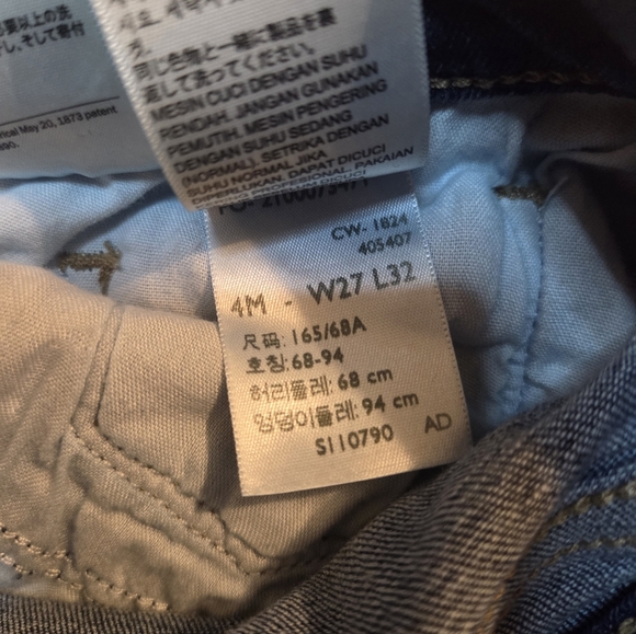 Levi's Classic Bootcut Jeans Medium Wash Size 4 - Picture 8 of 9